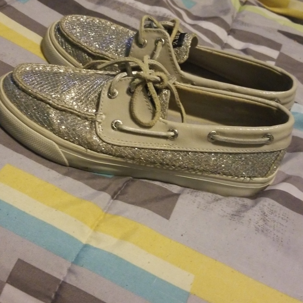 Sperry's - Picture 2 of 2